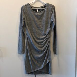 Leith Ruched Long Sleeve Dress